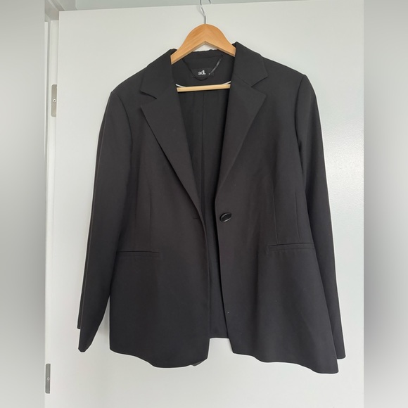 ADL black blazer - Picture 2 of 5